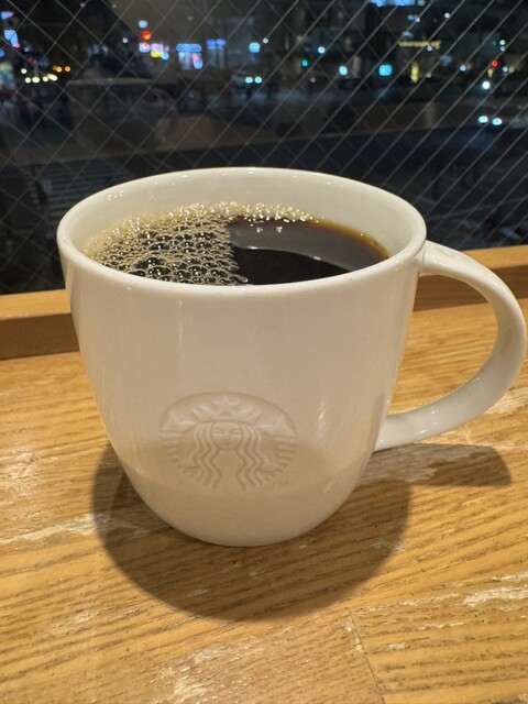 スターバックス・コーヒー 仙台駅東口店（STARBUCKS COFFEE） - 宮城野通（カフェ）の写真