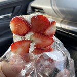 小団圓ベーカリー - いちごがたっぷり