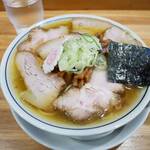 there is ramen - チャーシュー麺1,280円