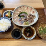 ごはんや 飯すけ - 