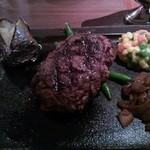 ハングリータイガー - 和牛スプリームハンバーグ単品２，０７０円。