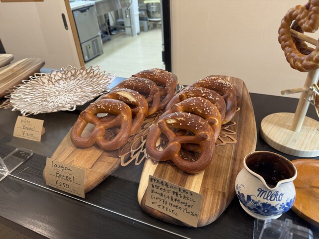 Brotmanufaktur Kuro - 群馬総社/パン | 食べログ