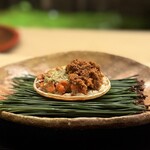 道人 - ①蒸し立てコッペ蟹(正式名:楚蟹《ズワイガニ》・雌)(京都府網野産)