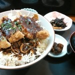 和彩　桐の里　久月 - 味噌カツ丼