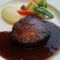 レストラン 竜神亭 - *竜神池のほとり　肉料理*
