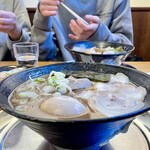 とんこつらぁ麺 松もと - 