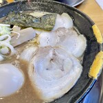 とんこつらぁ麺 松もと - 
