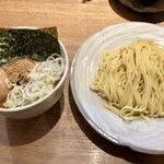 風雲児 - 得製つけ麺1200円