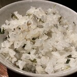 野趣家 - じゃこ飯が美味いです。米が透き通ってますね〜