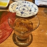 やまぐち - ②蝦夷馬糞雲丹と干貝柱のジュレ仕立て～柿とカリフラワーピューレを中に～