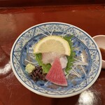 275043830 - ぶり