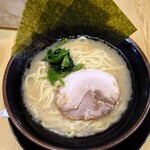横浜家系ラーメン 熊野家 - ラーメン