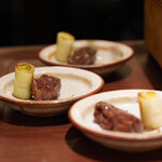 鷹匠鍋 あか羽 - 鴨もも肉と葱の相性は、語るまでもなく極上