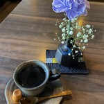 百年亭 - コーヒー＆お花