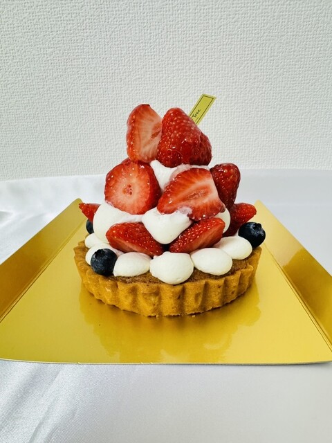 いちごのタルト』by 林檎の食べ歩き : ARROW TREE 阪神梅田店