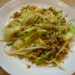 おんじき家ふうど - ひき肉とキャベツのごまみそ炒