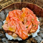 焼肉 牛者 - 牛丼完成形