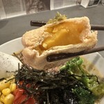 TRY ON? - チーズが入ってないのにチーズが入ってる！？という風味の餅ポケット