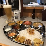 スパイスアンドカレー黄金の風 - 