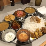 スパイスアンドカレー黄金の風 - 