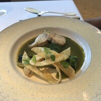 ベージュ アラン・デュカス 東京 - 