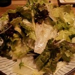 神戸牛焼肉 肉兵衛 - サラダ