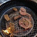 鶴橋ホルモン本舗 - 