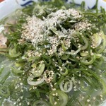 元祖ラーメン長浜家 - ゴマ＆コショー