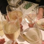 カンテサンス - シャンパーニュで乾杯★
