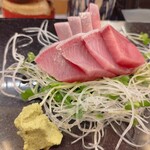 寿し処 のり好 - 料理写真:ぶり刺しの分厚さ！