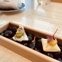 ベージュ アラン・デュカス 東京 - 