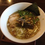 麺や しき - しき麺（700円）煮干しトッピングで進化している！