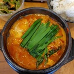 URAWA THE スンドゥブ - 赤いスンドゥブ 「魂」豚バラ1100円