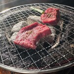 炭火焼肉 ホルモン にく式 - 