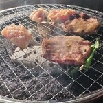 炭火焼肉 ホルモン にく式 - 