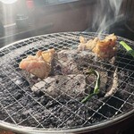 炭火焼肉 ホルモン にく式 - 