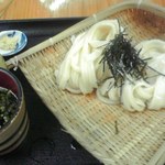 純手打ち讃岐うどん 綾