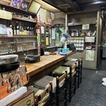 焼肉 初栄 - 店内