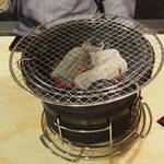 焼肉ホルモン 東治郎 - 七輪