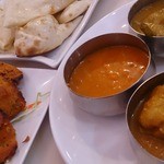 Authentic South Indian Cuisine Sri Balaj - 