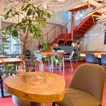 WPÜ CAFE - ◼️店内