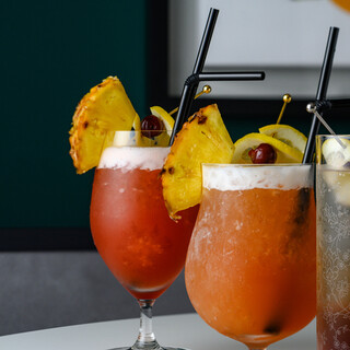 シンガポール代表格カクテルといえば、シンガポールスリング！！