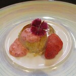 小菜一碟 - ジャスミン茶のブリュレ。