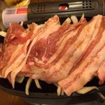 ご当地酒場 青森県むつ下北半島 - 豚バラ焼き