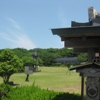 魚庵 千畳敷 - 管理が行き届いている敷地内にある日本庭園