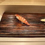 匠 すし昂 - 海老さんの下には秘密あり