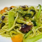 Kitano Grill & Bar - タコと神戸小松菜のジェノベーゼ