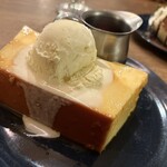 ビオ オジヤンカフェ - 自家製カスタードプリン　バニラアイスのせ