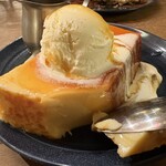 ビオ オジヤンカフェ - 自家製カスタードプリン　バニラアイスのせ