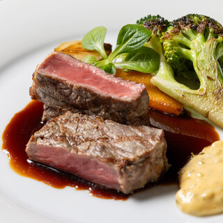 旬の食材をつかった季節のディナーコース